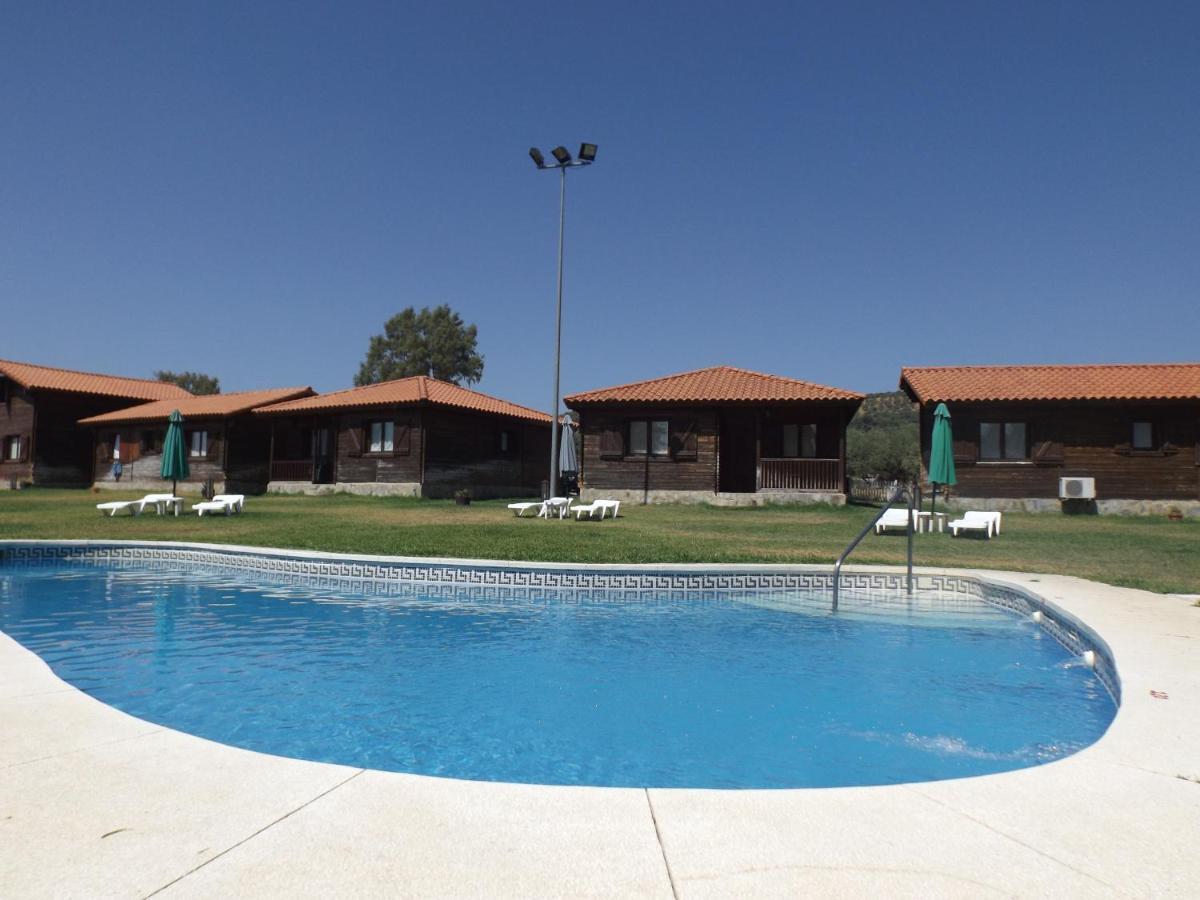 El Venero De Mostoles Constantina Exterior foto